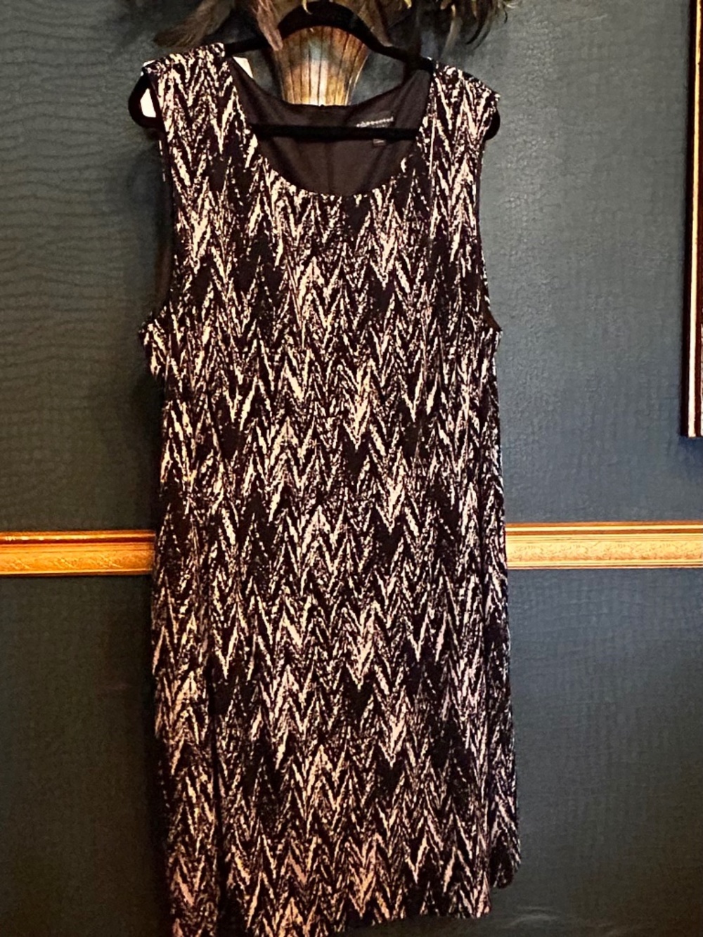 Black and tan plus size dress 3X very nice fit, very comfy to wear, great travel